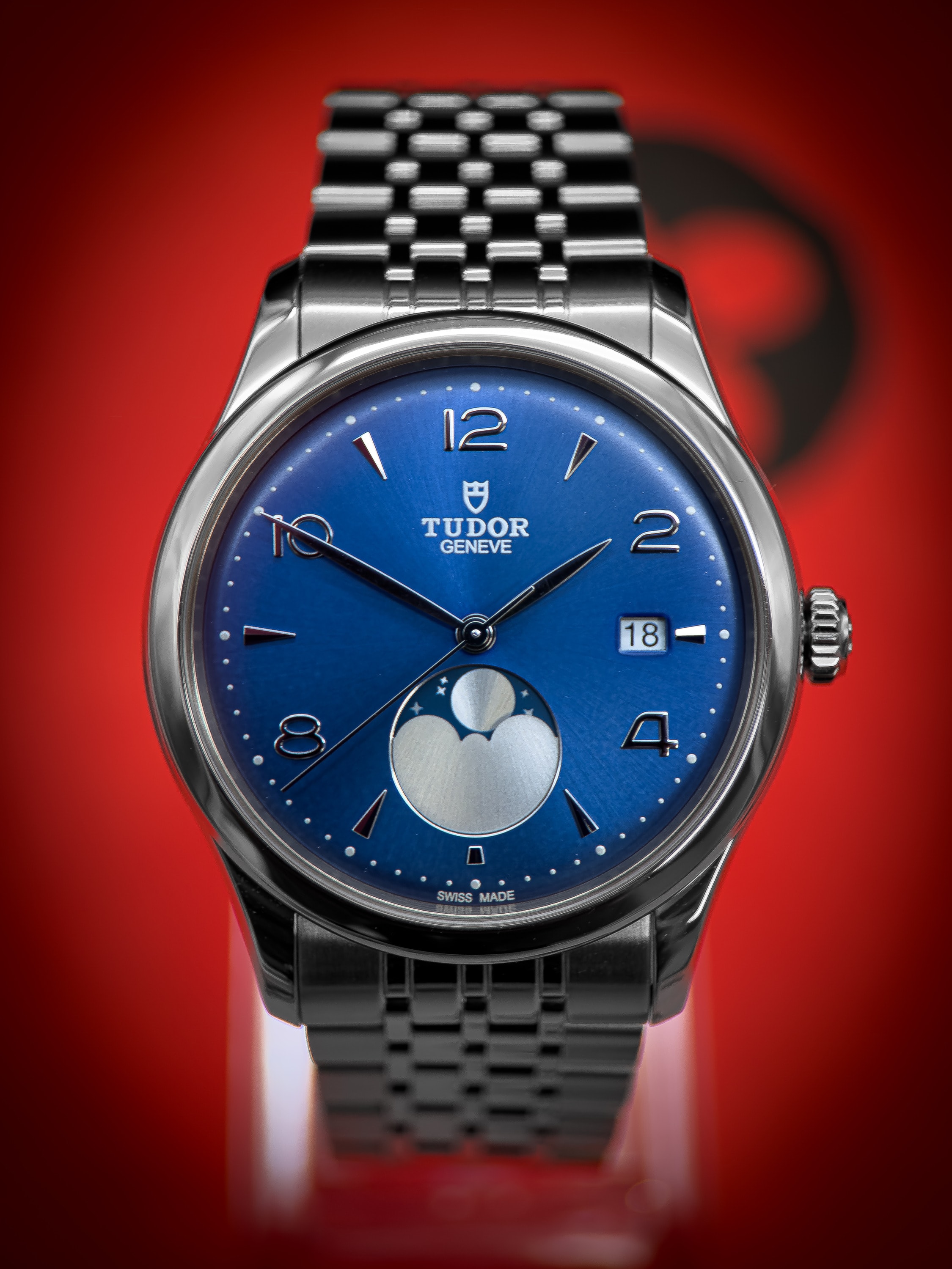 Tudor 1926 Luna M91560-0002, blue dial